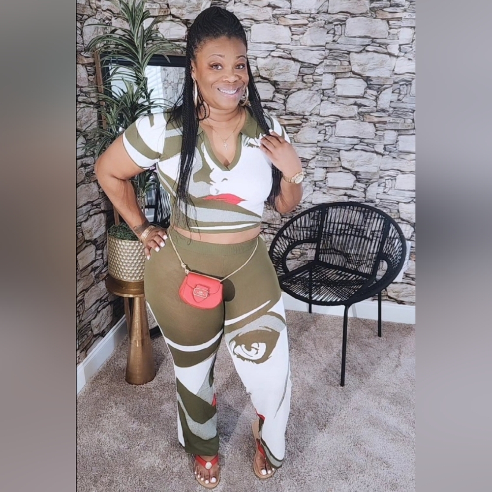 Stylish Graphic Two-Piece Set